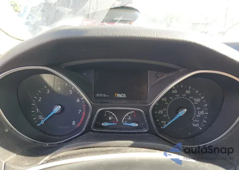 2016 Ford Focus Se z USA, uszkodzony, nr VIN 1FADP3K25GL292983